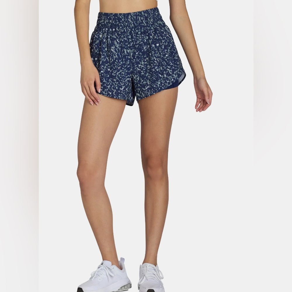Avia Women's Plus Active Running Shorts with Bike Liner NEW 2X